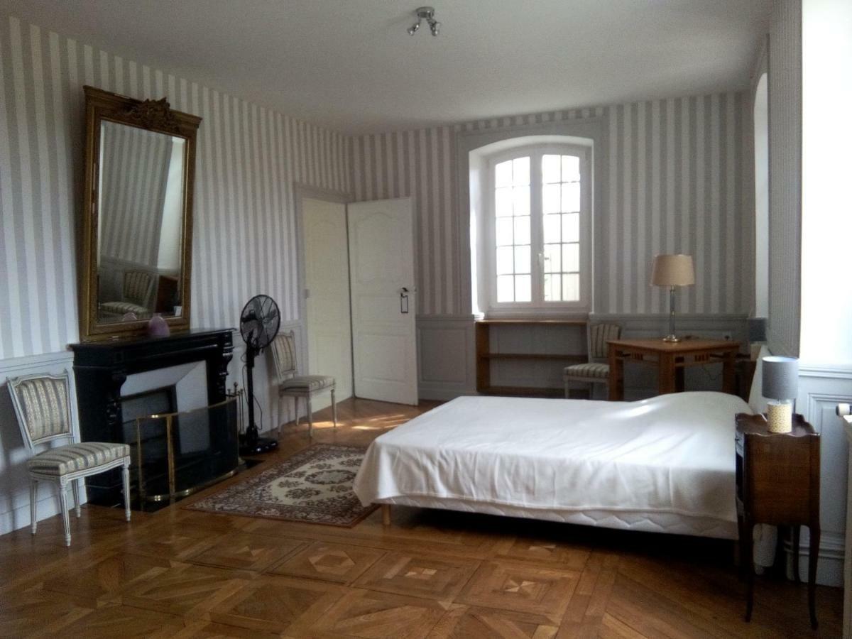 Chateau Bel-Air Villers-Farlay Buitenkant foto